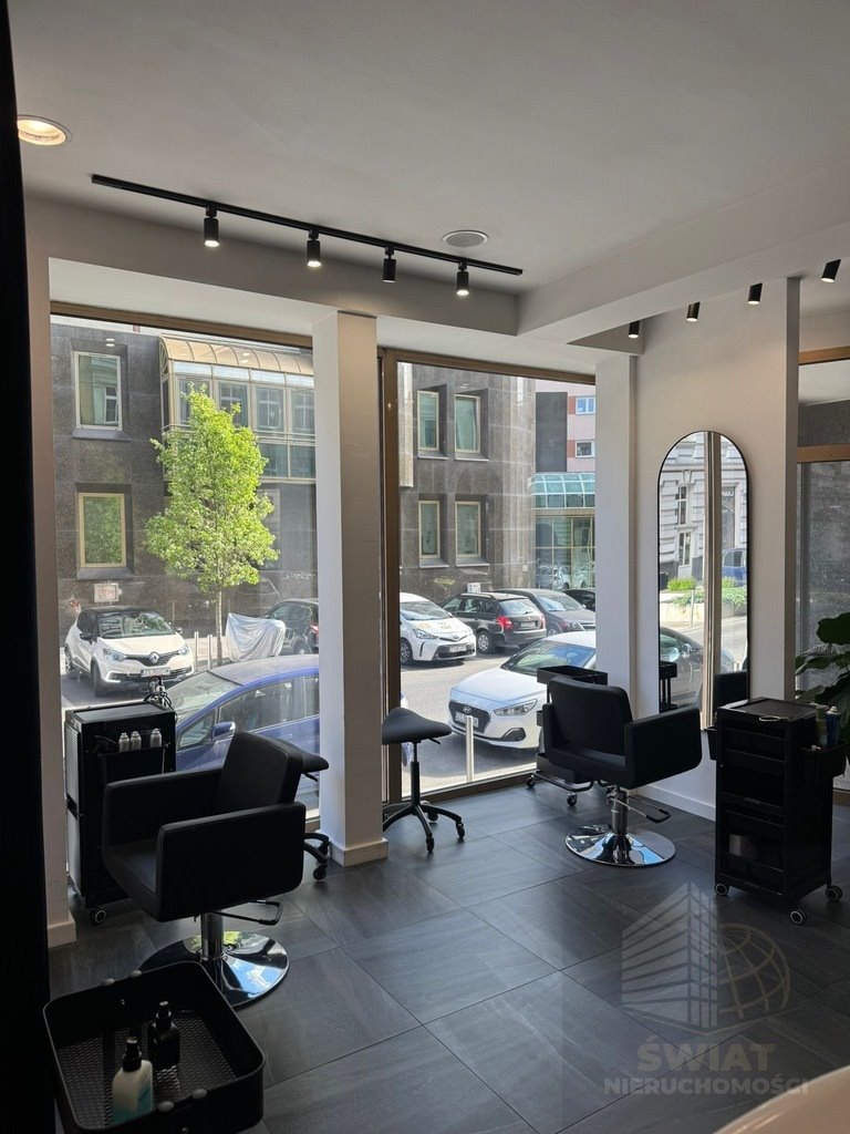 Lokal usługowy 97 m² w centrum Szczecina z witrynami Szczecin, Centrum  97m2 Foto 1