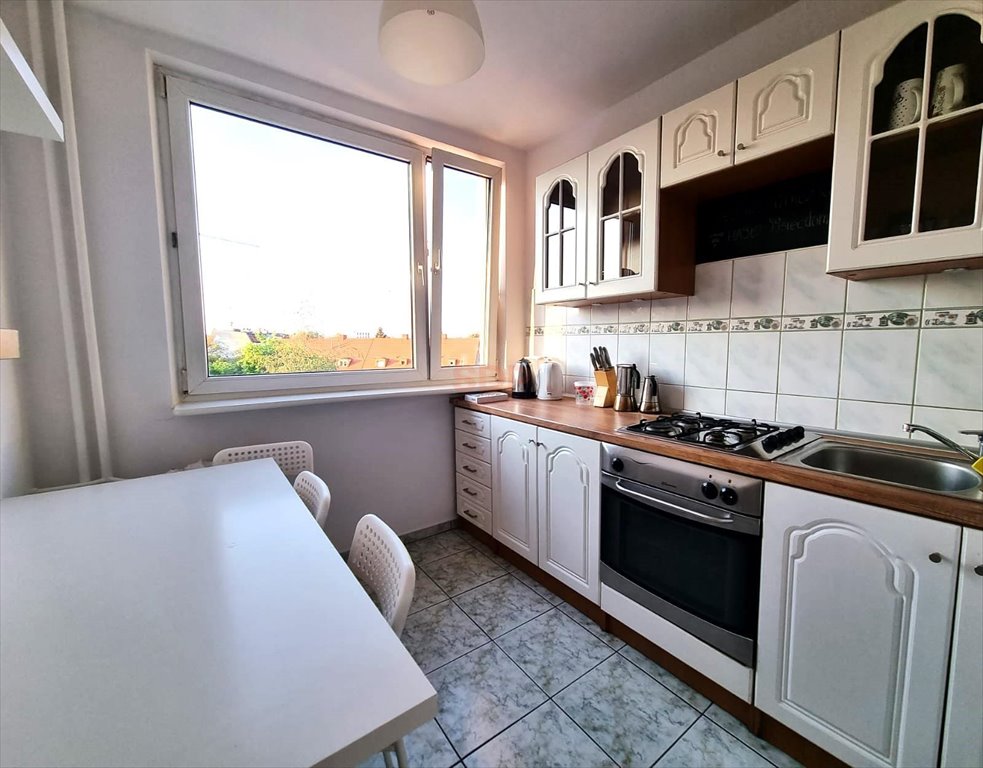 Wynajem 3-pok. rozkład w Różance, z windą, odświeżone Wrocław, Psie Pole, Poświętne, Zaułek Rogoziński  60m2 Foto 1