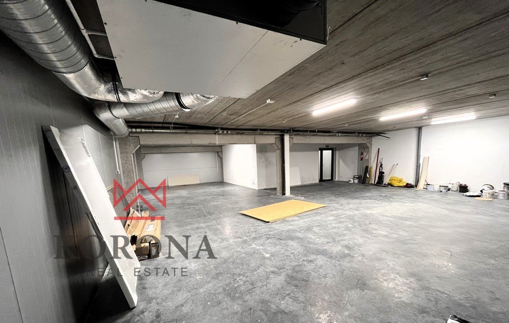 Lokal użytkowy na wynajem Białystok, Młodych  110m2 Foto 1