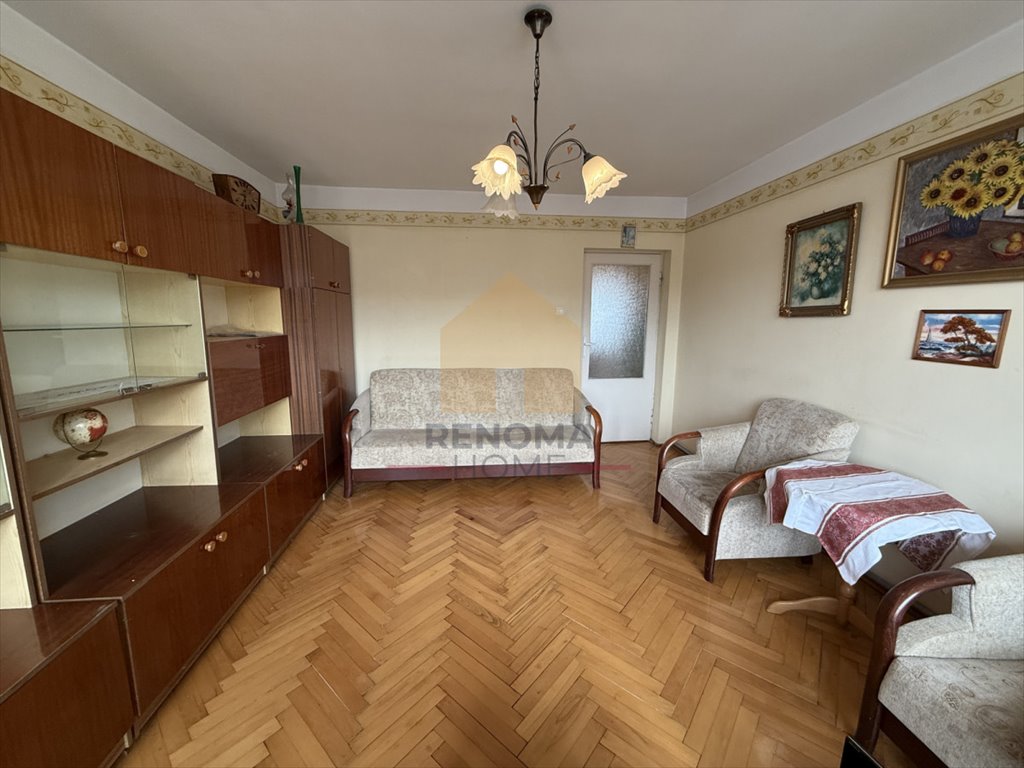 Przestronne 2 pokoje z balkonem, piwnicą i dużym potencjałem Świebodzice, Spokojna  52m2 Foto 1
