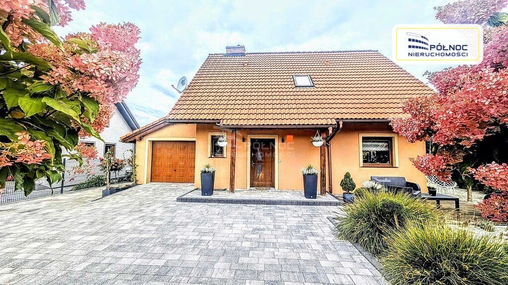 Dom na sprzedaż Nowogrodziec, Lipowa  144m2 Foto 1