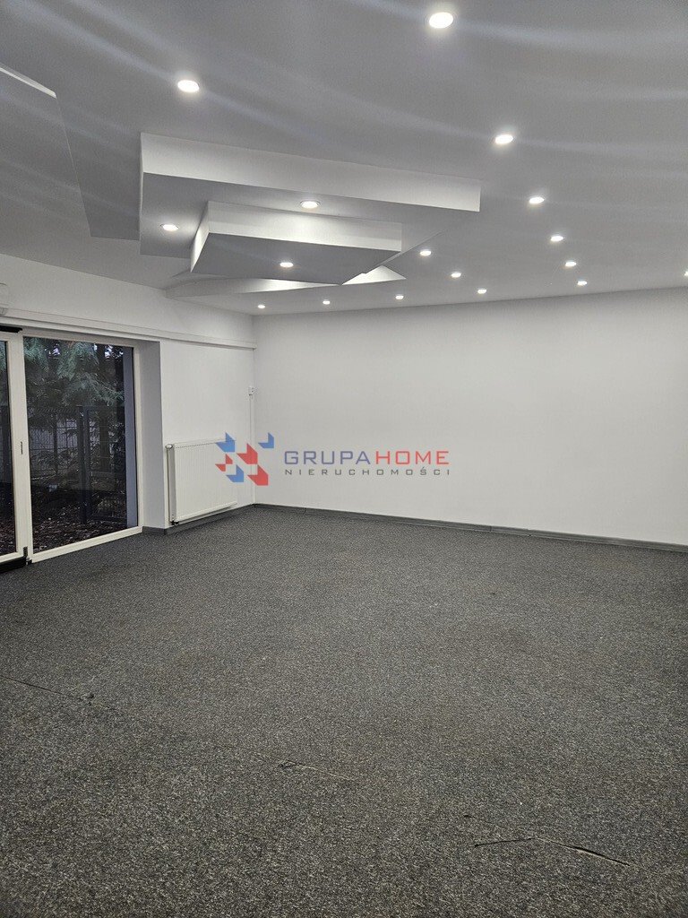 Polecam wolnostojący lokal 306 m² z ogrodem i parkingiem Piaseczno  306m2 Foto 1