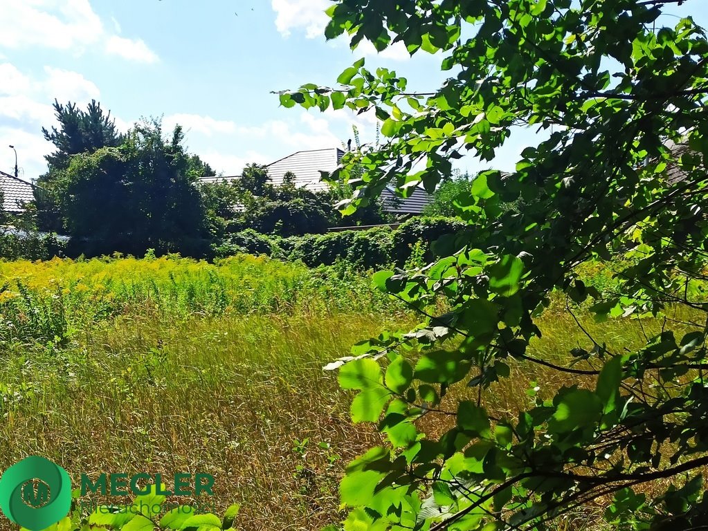 Działka budowlana na sprzedaż Komorów  970m2 Foto 1