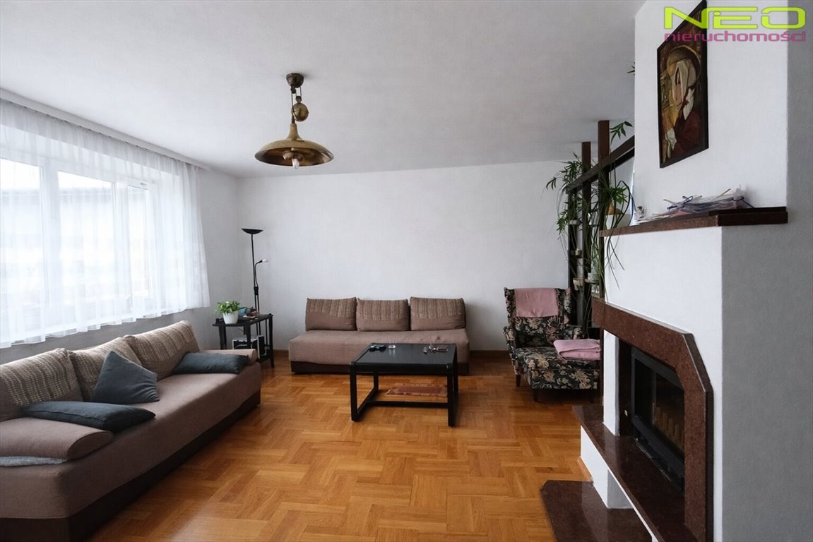Przestronny dom 200 m² z kominkiem garażem i ogrodem Częstochowa, Grabówka  200m2 Foto 1