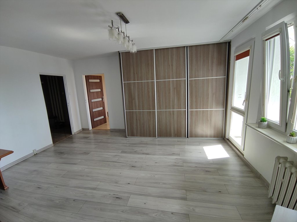 Mieszkanie trzypokojowe na sprzedaż Tychy, Paprocany, P, Przemysłowa  63m2 Foto 1