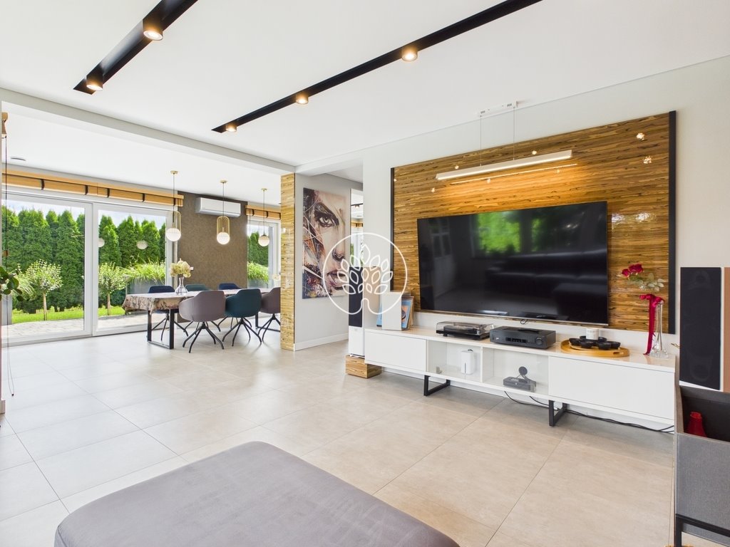 Zapraszam do obejrzenia domu 230 m² w Złotnikach Kujawskich Bydgoszcz  230m2 Foto 1