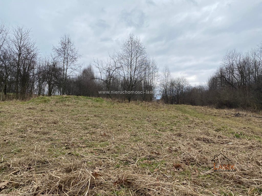 Działka budowlano-rolna 25 arów, media, plan na 12 arów Półwieś  2 500m2 Foto 1