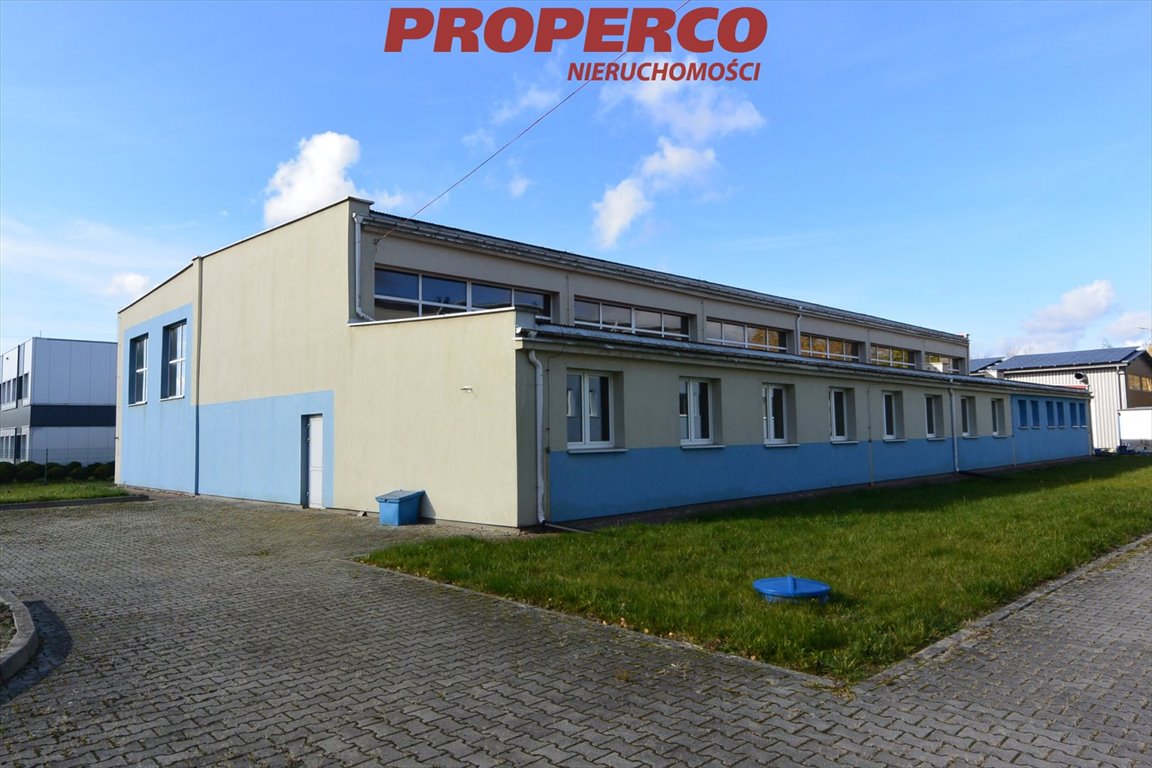 Na sprzedaż hala produkcyjna 588 m² z zapleczem i monitoringiem Dobrów  588m2 Foto 1
