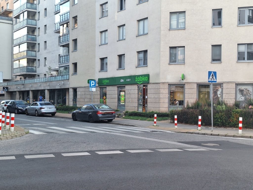 Lokal użytkowy na sprzedaż Łódź, Nawrot  100m2 Foto 1