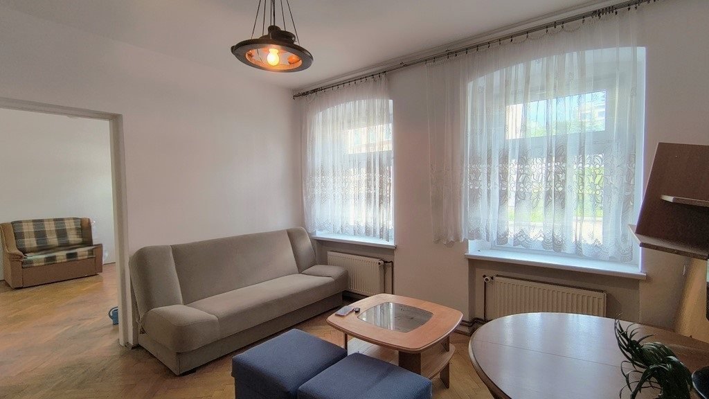 Do sprzedania zadbane 2-pokojowe mieszkanie 46,5 m² w Zgorzelcu Zgorzelec  47m2 Foto 1