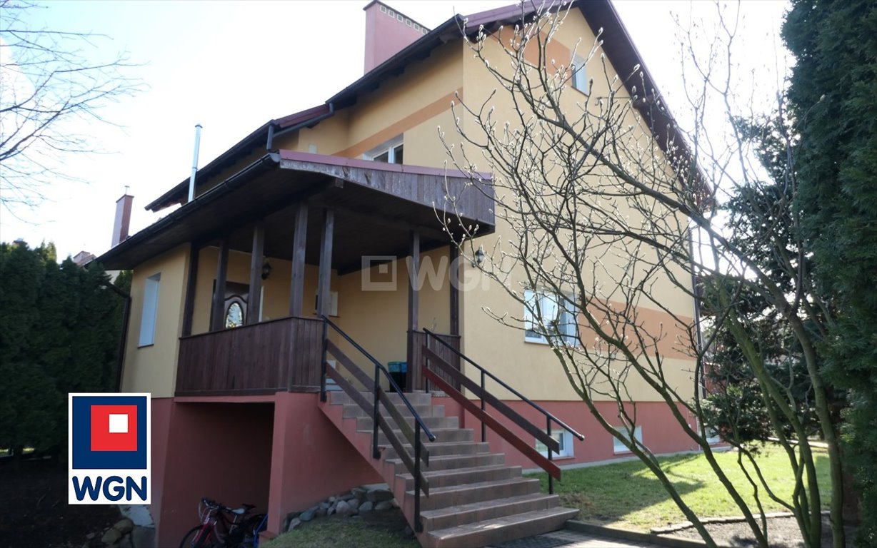 Przestronny dom z 3 niezależnymi mieszkaniami, 225 m2 Kwidzyn, Osiedle Bajkowe, Jacka i Agatki  225m2 Foto 1