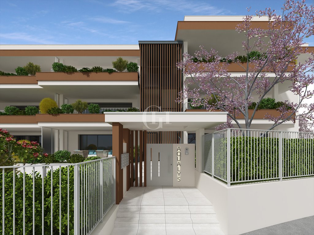 Nowoczesne mieszkanie z dużymi tarasami nad jeziorem Garda Włochy, Padenghe sul Garda  76m2 Foto 1