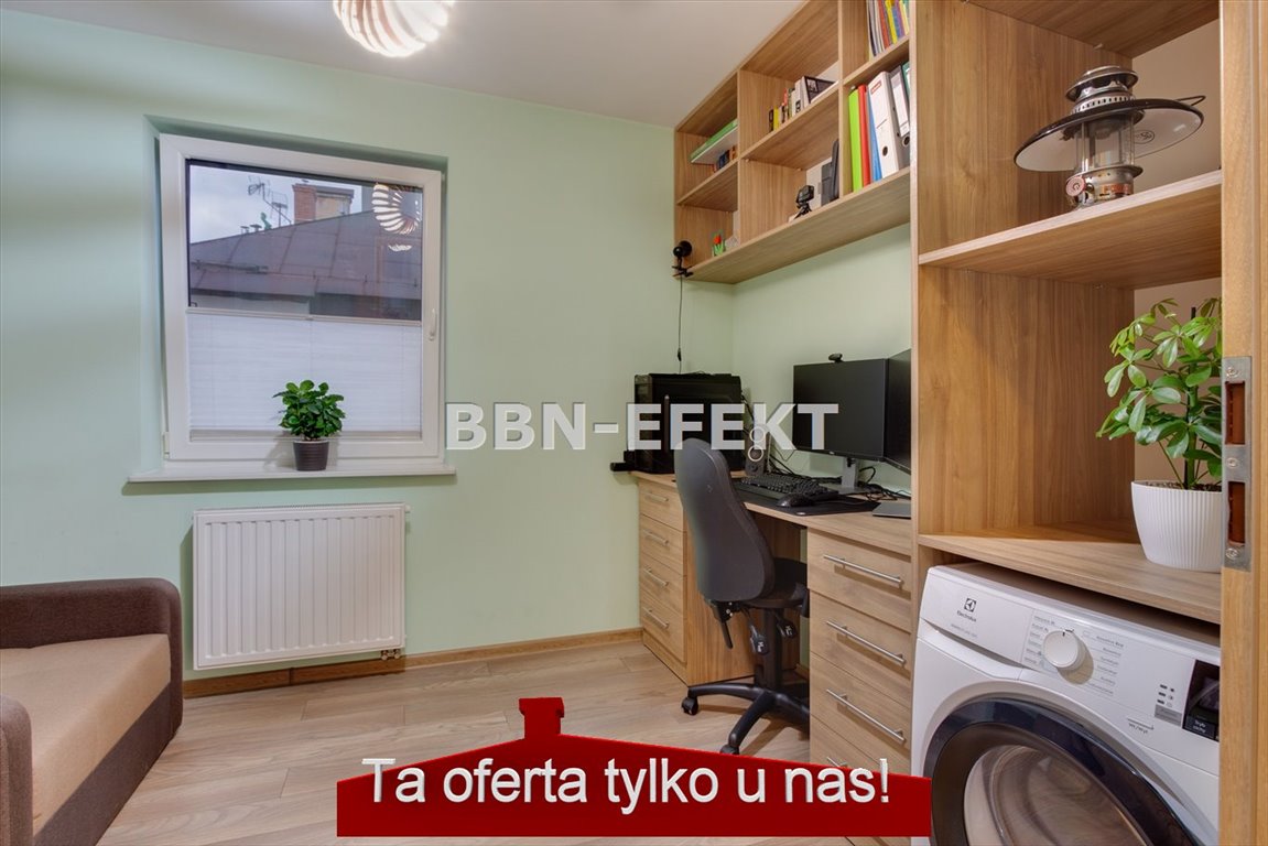 Mieszkanie trzypokojowe na sprzedaż Bielsko-Biała, Centrum  66m2 Foto 8