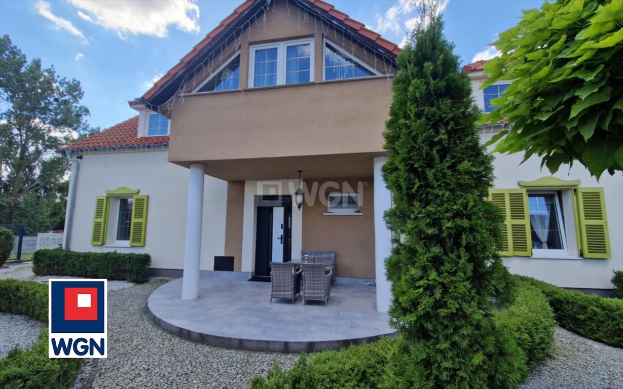 Dom na sprzedaż Szprotawa, Śródmieście  280m2 Foto 1