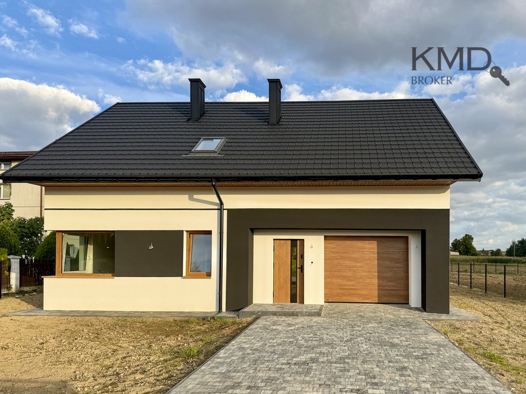 Przestronny dom z garażem, ogrzewaniem podłogowym i klimatyzacją Niedrzwica Duża  174m2 Foto 1