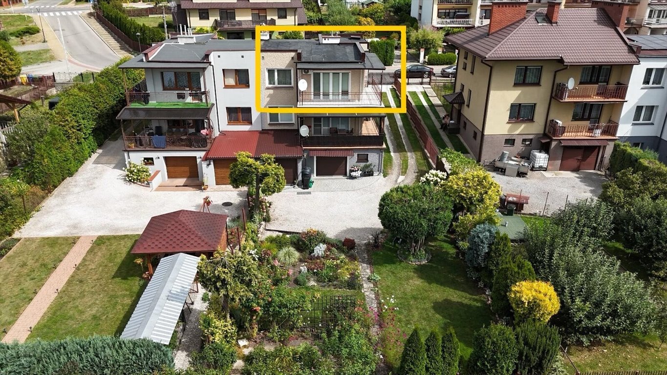 Do sprzedania przestronne 3-pokojowe mieszkanie z ogródkiem i garażem Staszów, Ignacego Raczyńskiego 16  59m2 Foto 1