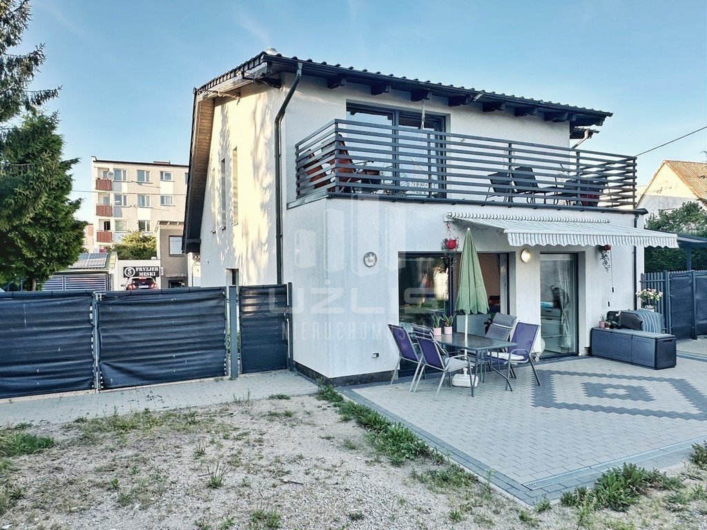 Zapraszam do obejrzenia nowoczesnego domu 140 m² z garażem w Starogardzie Starogard Gdański, Lubichowska  140m2 Foto 1
