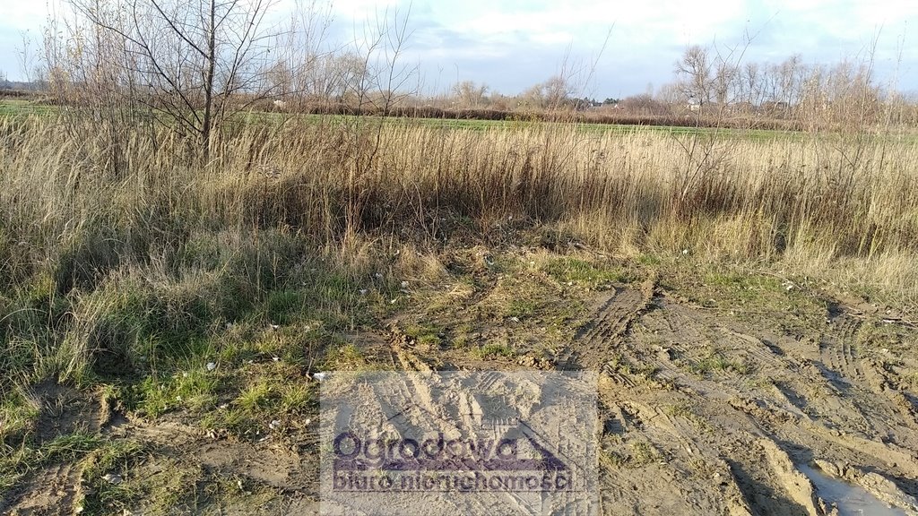 Działka 1050 m² w Falentach z mediami i MPZP Falenty  1 050m2 Foto 1