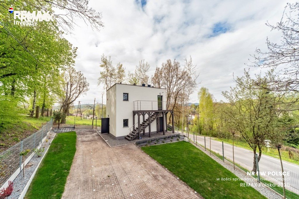 Nowoczesny lokal 60 m² z możliwością adaptacji na mieszkania Wadowice, Karmelicka 77  60m2 Foto 1