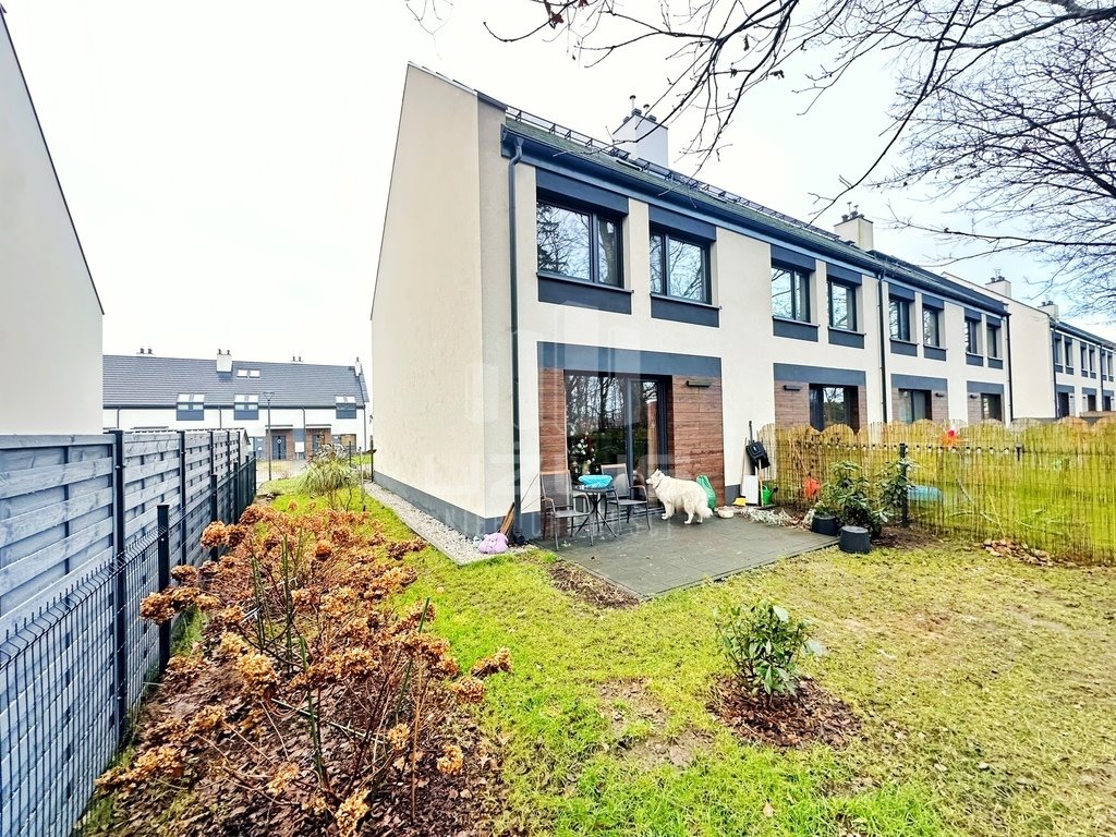 Nowoczesny dom 115 m2 z poddaszem, ogród, osiedle zamknięte Starogard Gdański, Osiedle Ostoja Spokoju  115m2 Foto 1