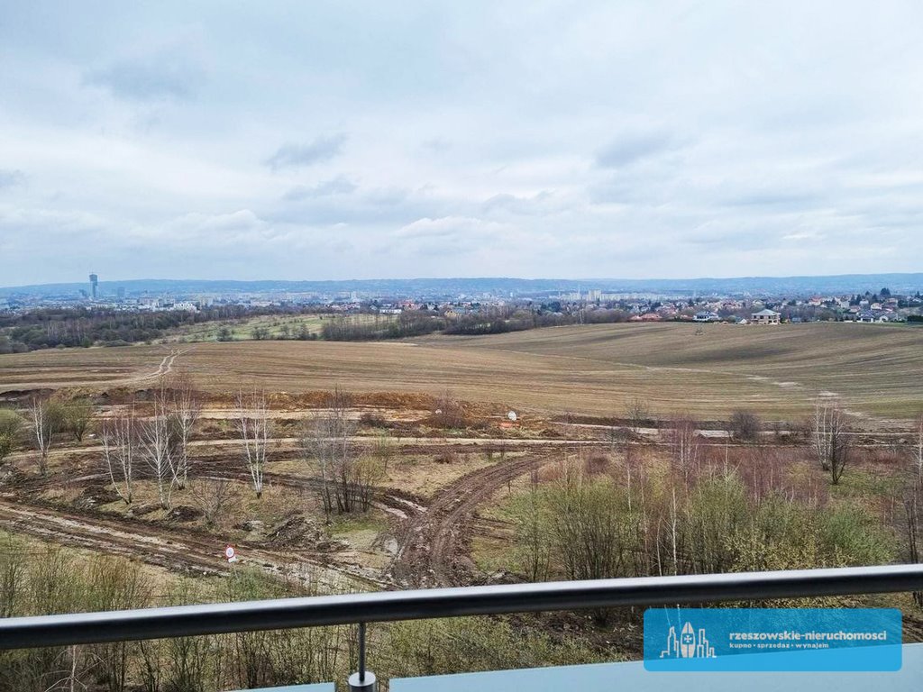 Mieszkanie trzypokojowe na sprzedaż Rzeszów, Słoneczny Stok  64m2 Foto 1