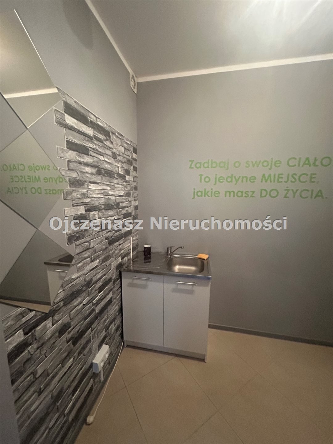 Lokal usługowy 114 m2 z parkingiem i monitoringiem Bydgoszcz, Bartodzieje  114m2 Foto 1