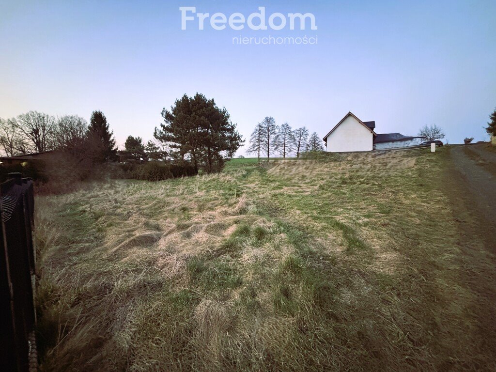 Działka budowlana na sprzedaż Pniów, Wiejska  881m2 Foto 1