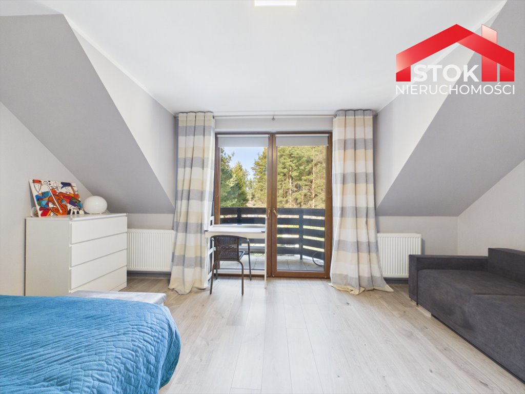 Dom w lesie z tarasem i 6 pokoi zapraszam Kuriany  250m2 Foto 1