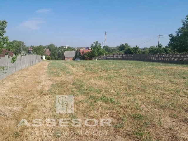 Polecam działkę 1800 m² z pełnym uzbrojeniem i asfaltowym dojazdem Kościelna Wieś  1 800m2 Foto 1
