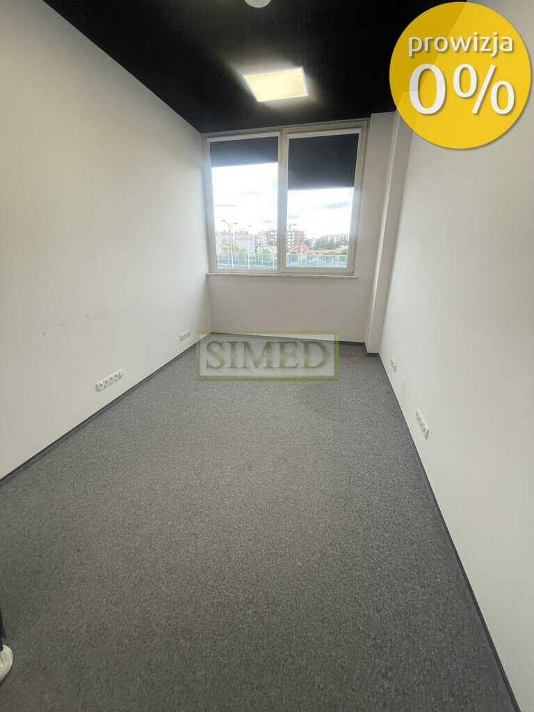 Na wynajem nowoczesne biuro 16 m² z dużymi oknami Warszawa, Włochy  16m2 Foto 1