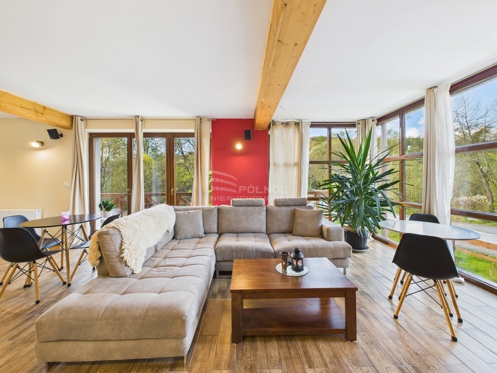 Lokal użytkowy na sprzedaż Podobin  409m2 Foto 1