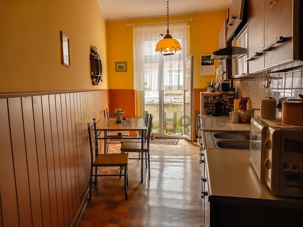 Mieszkanie trzypokojowe na sprzedaż Kościan  77m2 Foto 1