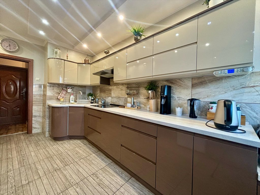 Mieszkanie trzypokojowe na sprzedaż Malbork, Kościuszki 7  79m2 Foto 1