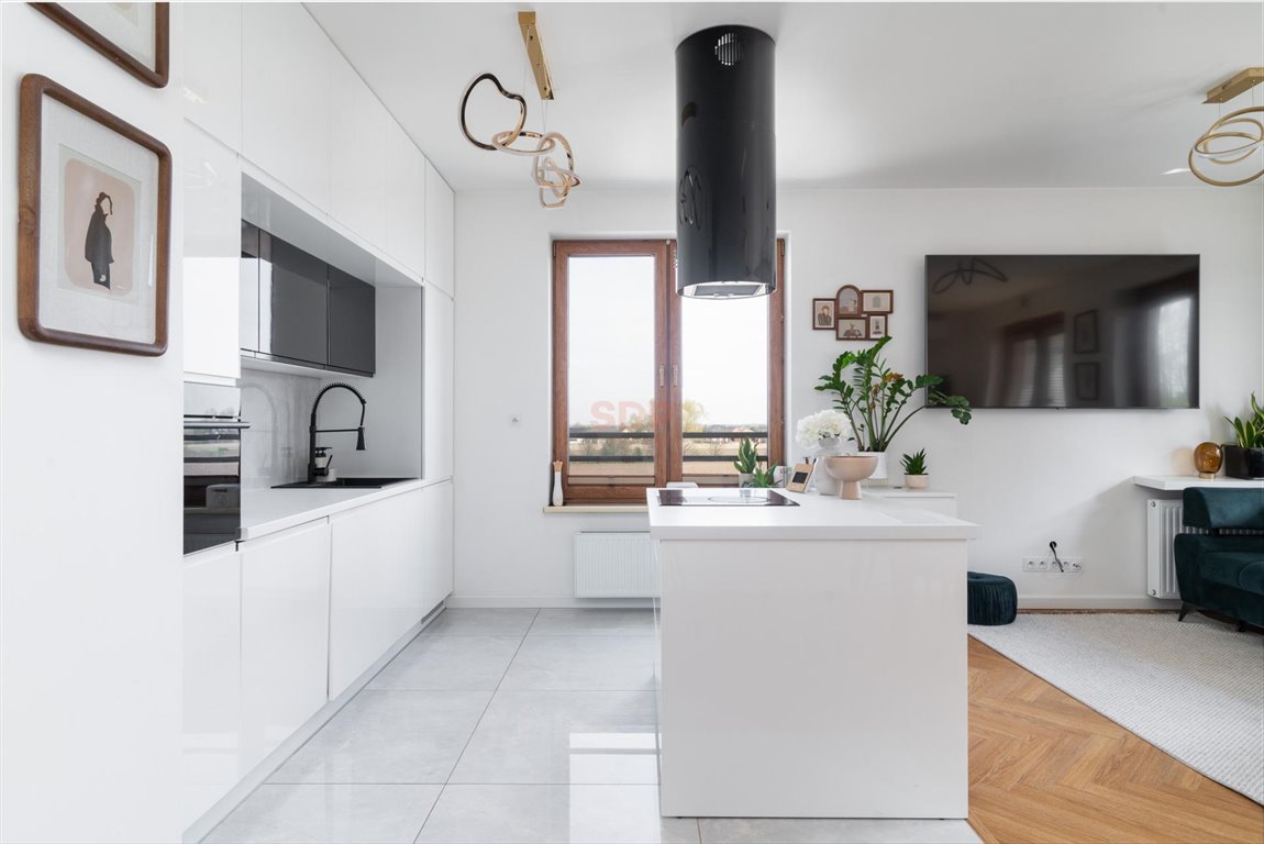 Mieszkanie trzypokojowe na sprzedaż Zamienie, Edisona Tomasza  66m2 Foto 1