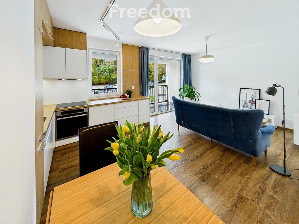 Mieszkanie trzypokojowe na sprzedaż Katowice, Bytkowska  55m2 Foto 1