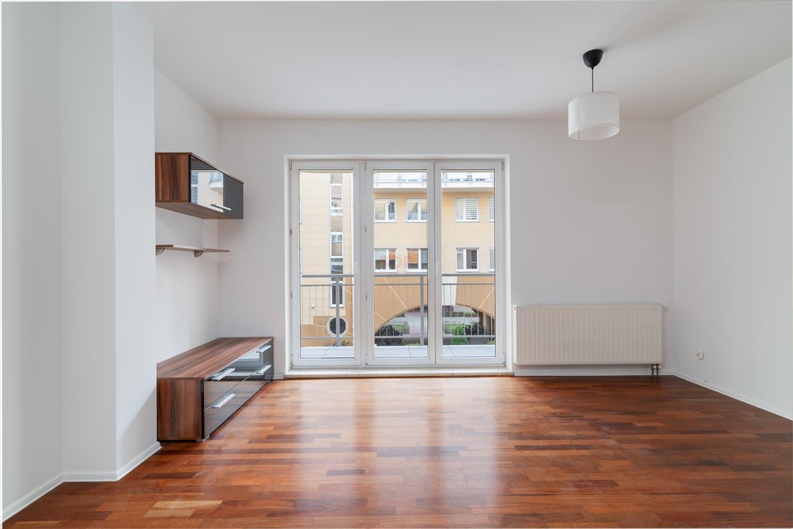 Mieszkanie dwupokojowe na sprzedaż Ząbki, Powstańców  45m2 Foto 1