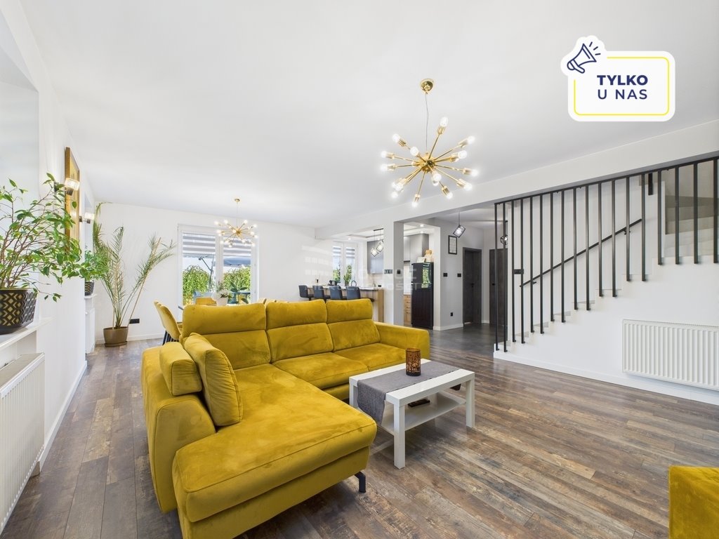 Dom na sprzedaż Radzymin  161m2 Foto 1