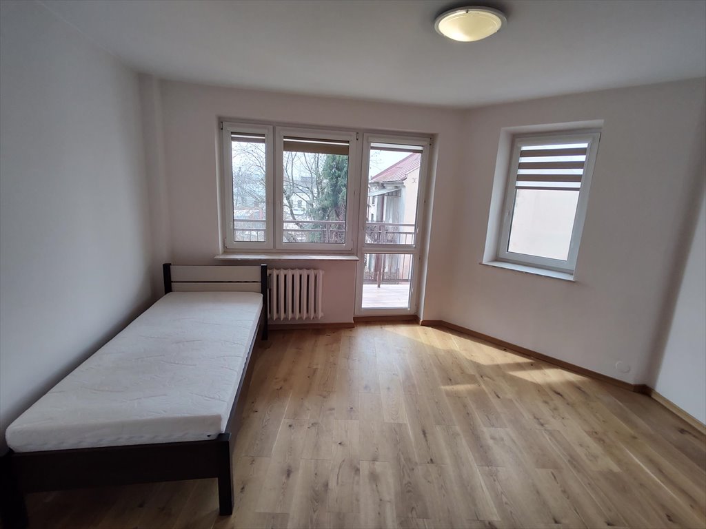 Mieszkanie trzypokojowe na sprzedaż Ostrów Mazowiecka, Kilińskiego  80m2 Foto 1