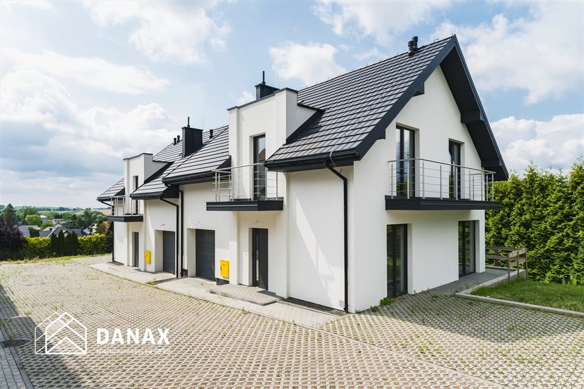 Dom bliźniaczy 134 m² z ogródkiem, stan deweloperski zapraszam Masłomiąca  134m2 Foto 1