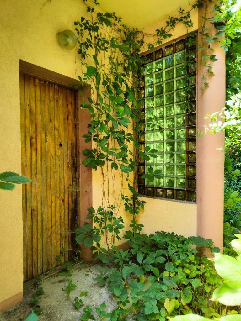 Przestronny dom 200 m2 z ogrodem i piwnicą w Jasło Jasło  200m2 Foto 1