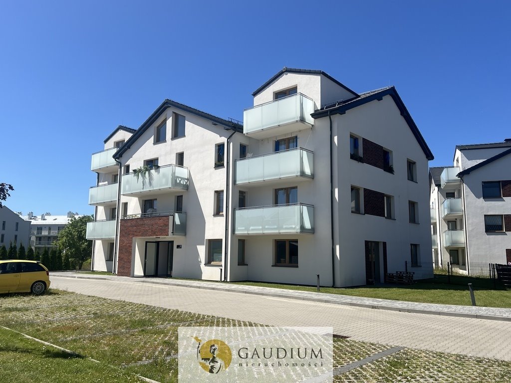 Mieszkanie dwupokojowe na sprzedaż Puck, Abrahama  49m2 Foto 1