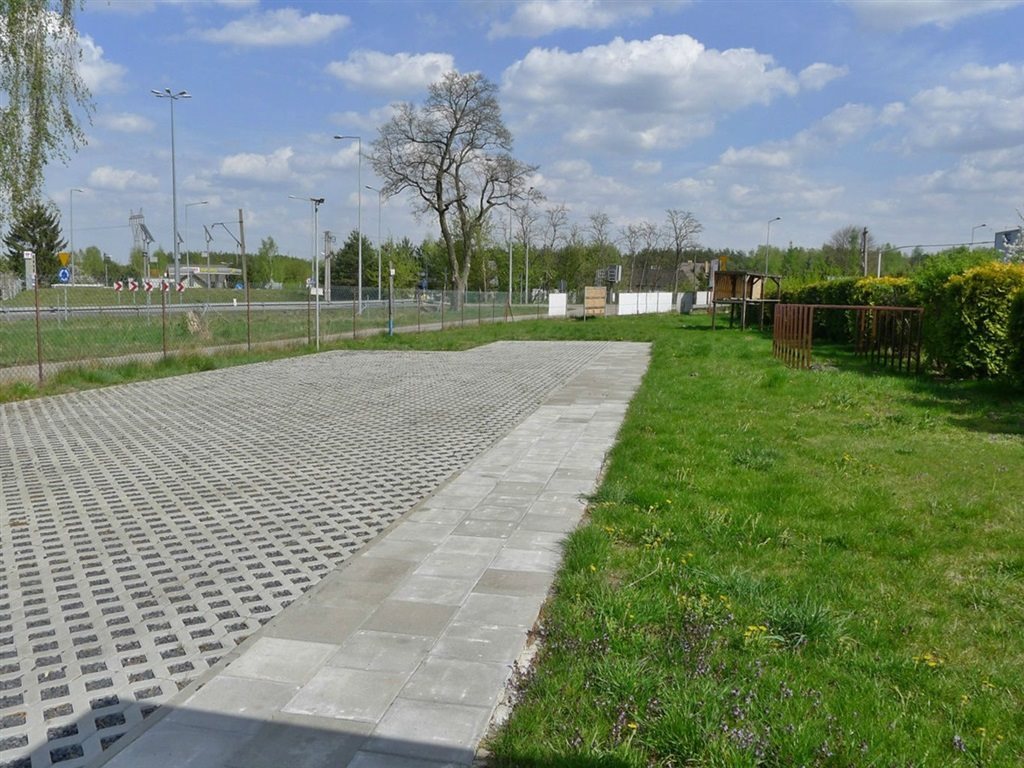 Działka komercyjna pod dzierżawę Emilia 1 250m2 Foto 1 Działka komercyjna pod dzierżawę Emilia 1 250m2 Foto 1