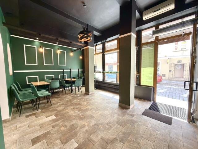 Lokal gastronomiczny 83,5 m2 w centrum Opola - klimatyzacja Opole  84m2 Foto 1