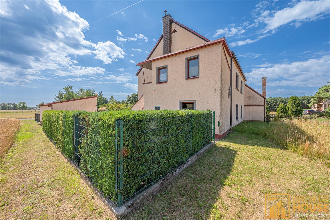 Do sprzedania przestronne mieszkanie 93,69 m² z działką 1700 m² w Jełowej Jełowa, Młyńska  94m2 Foto 1