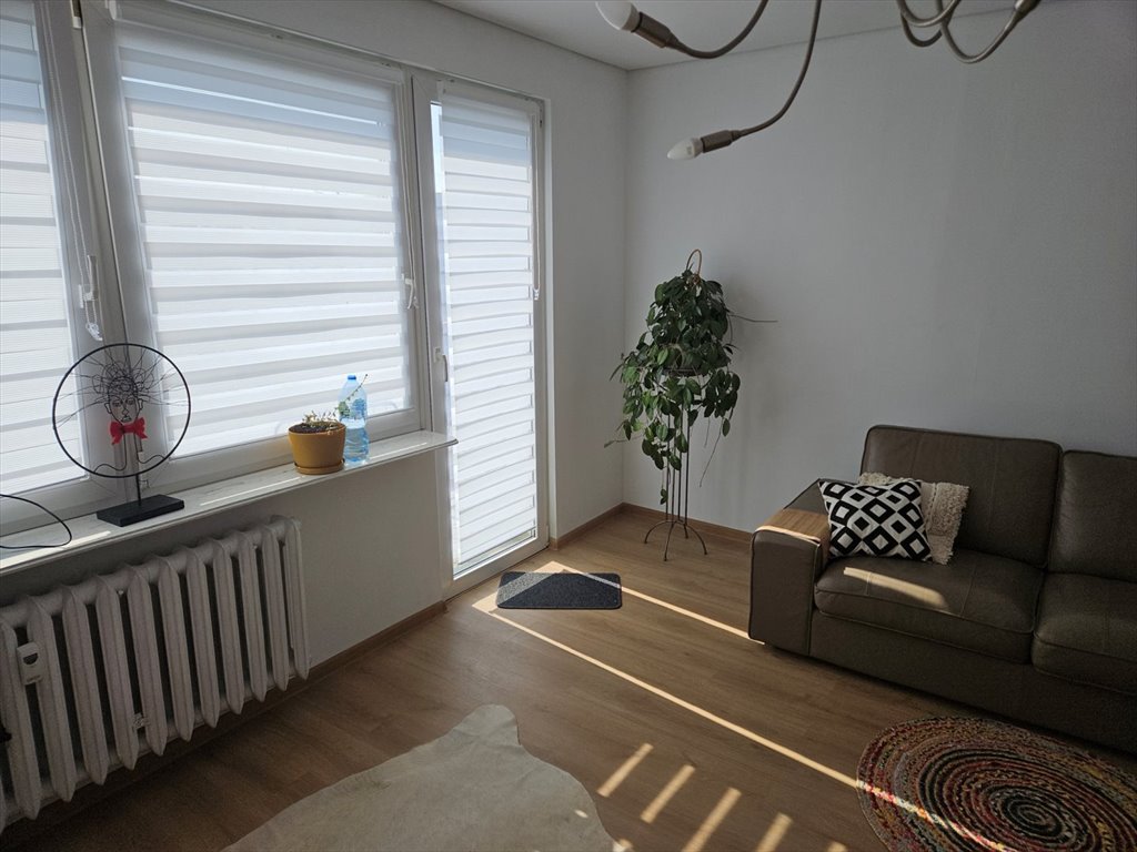 Polecam jasne 2-pokojowe mieszkanie 44,7 m² z dużym balkonem Świebodzice, Osiedle Piastowskie  45m2 Foto 1