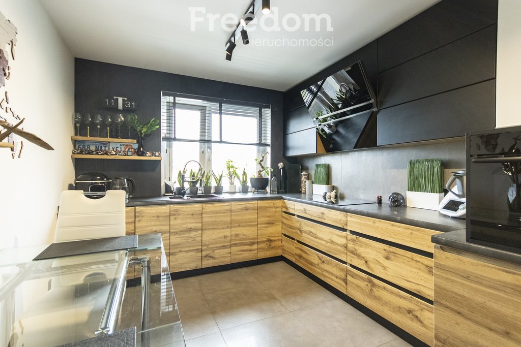Dom na sprzedaż Nysa, Głuchołaska  100m2 Foto 1