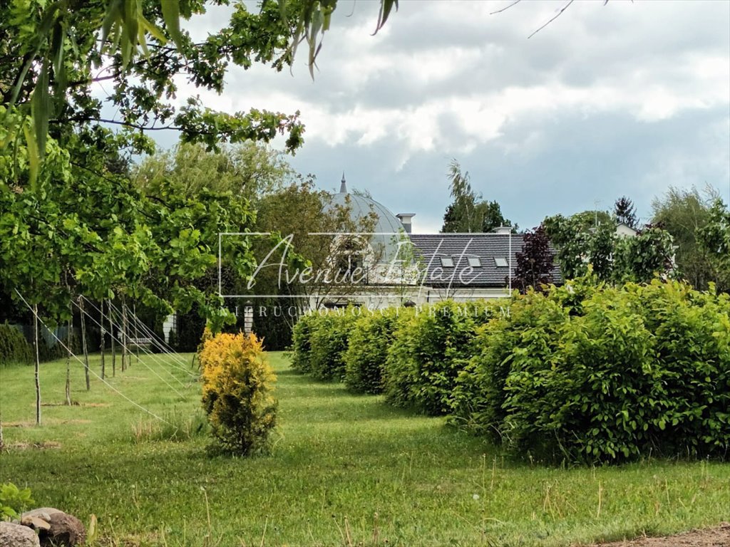 Działka 5 700 m² w Konstancinie-Jeziornej - idealna pod rezydencję. Konstancin-Jeziorna  5 700m2 Foto 1