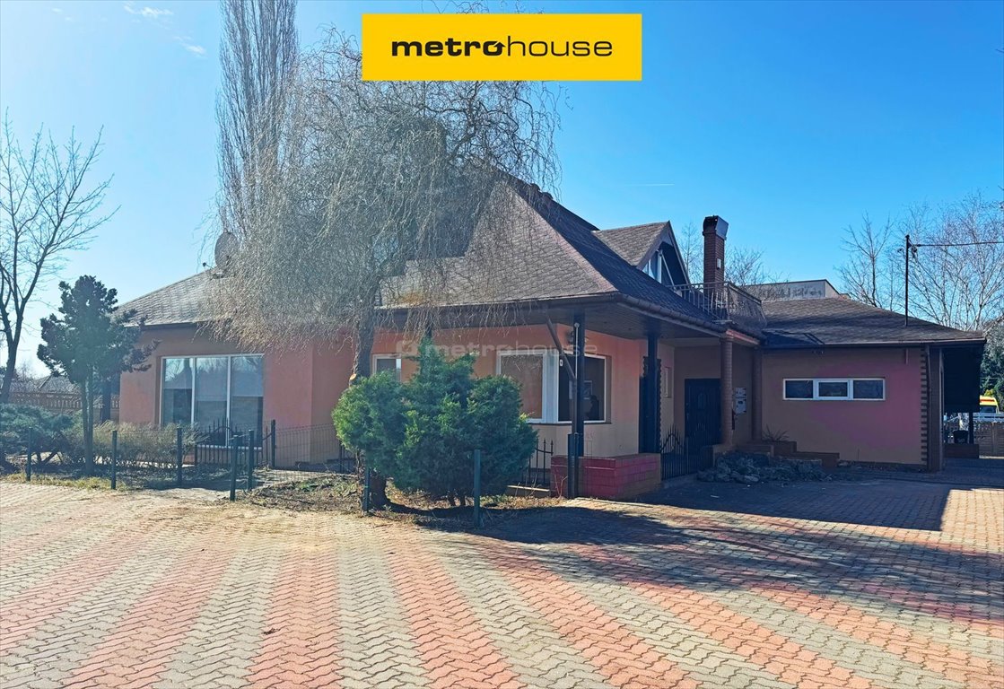 Przestronny dom 6 pokoi z garażem i działką 755 m2 Pabianice, Centrum, Rzgowska  247m2 Foto 1