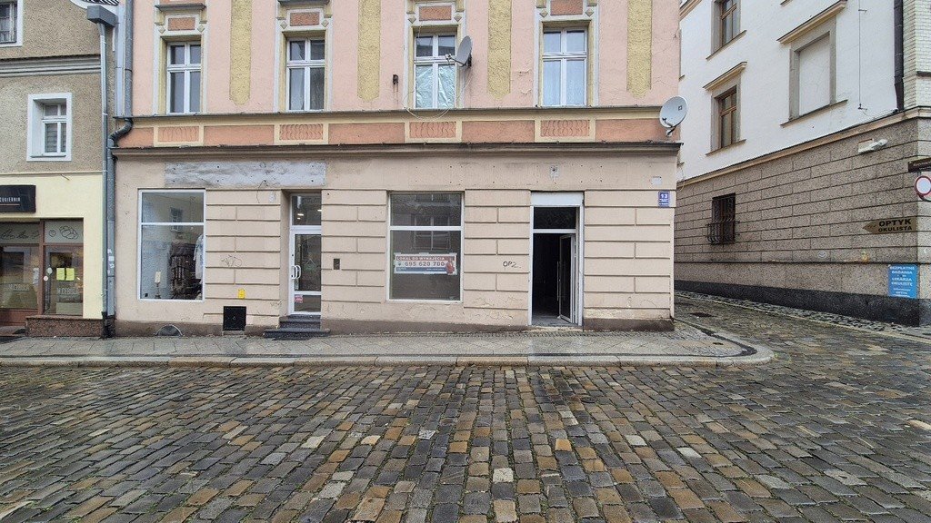Lokal 72 m² z witryną w centrum Opola – idealny na działalność Opole, Edmunda Osmańczyka 13  72m2 Foto 1