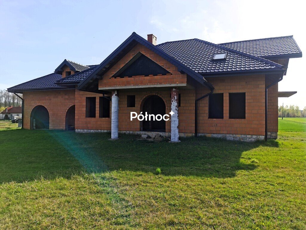Dom w stanie surowym z dużą działką i widokiem na zachód Kodrąb, Leśna  379m2 Foto 1